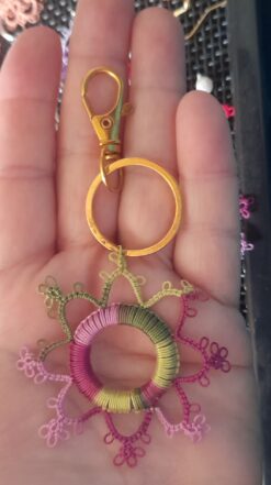 Kit 10 Chaveiros Lembrancinha Renda Frivolite Multicolor E